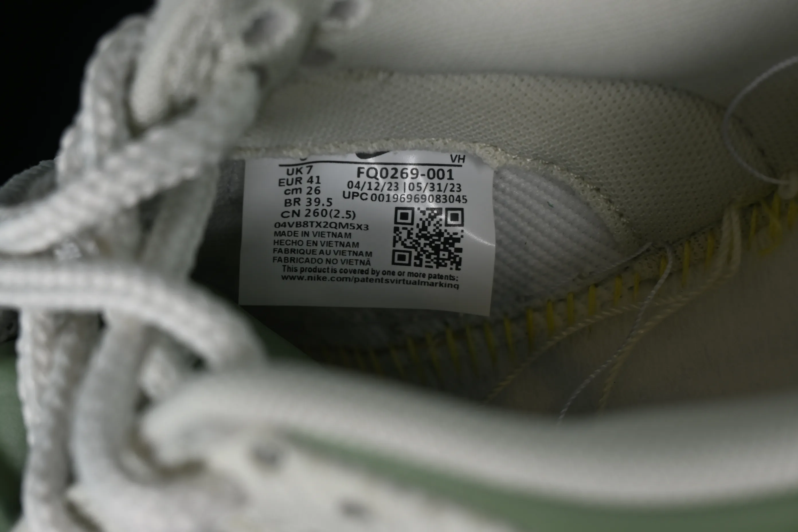 All categories Nk SB Dunk series Nk SB Dunk Low low-top sneakers Nk Dunk Low "Be 1 Of One" grass green SB low-top casual sneakers FQ0269-001